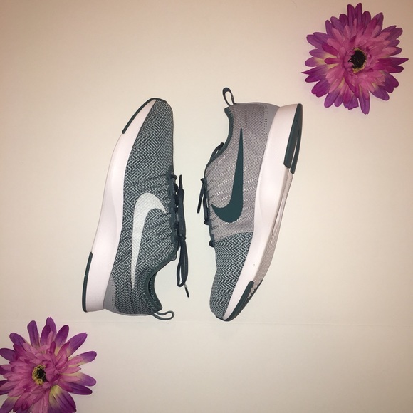Nike Shoes - Nike DualTone Racer Shoes